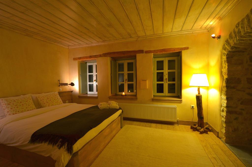 Papaevangelou Hotel パピンゴ エクステリア 写真